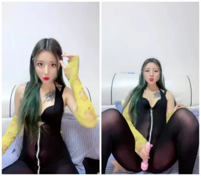 【体入】本格的なアジアンボディ！連体装＋巨乳の生中継で視聴者と激しく交流、おっぱいを吸ったり搾ったり、膣内毛処理・第一視点からの後入れ体験