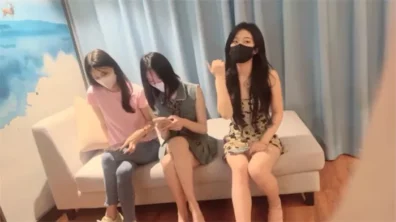 9分の1の高級美人！超絶美女配信者たちが繰り広げる衝撃的なライブストリーミング