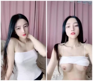 虎牙の人気ストリーマー【おしゃべりまま】が披露する絶寛体！白皙な肌と可愛らしさを秘めた魅力あふれる姿