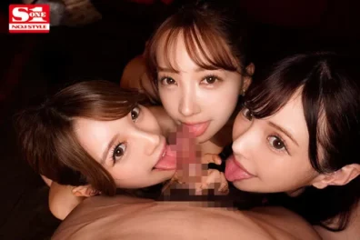 学校で可愛い美少女がラブコア隊長になりたてで積極的に絡んで、激しい身体接触と性的な交わりを繰り広げる熱帯の夜景ライブ配信【超ハイクオリティ】