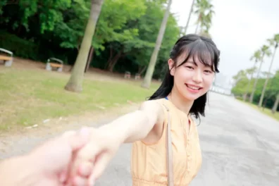 美女の初宿泊デート 牽手・キス・甘い笑顔、その後忘れ去る時間のような濃密ラブラドール