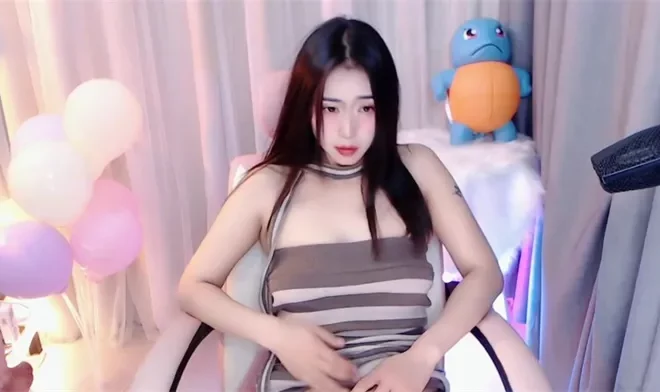 美少女が激しく反応する衝撃のライブ配信集！高感度・高視聴率アジア美女のWF動画