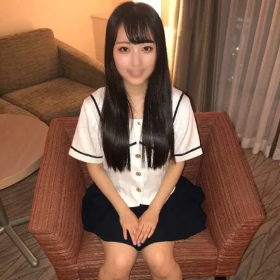 純18身長149清楚で無垢！黒髪ロング！あふすくホテル呼び出して2発も種付けしちゃいました ！
(4K) (FC2 PPV 4811543)