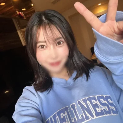 女初撮り [Gカップ-FC2界に現れた峰不二㋙] 2025年末に応募!!とんでもない大當たり引いたんだが、。
(HD1080P) (FC2 PPV 4817131)