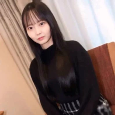 ィション三次まで通過の実績は伊達じゃない最強ビジュアル　初顔射　中だし特典高畫質
(HD1080P) (FC2 PPV 4865295)
