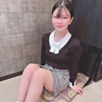 バイトする陰キャ専門が.く.せい　エロ行為には照れながらも最終的に極太チンポでイカされまくる！ - FC2電子市場
(HD1080P) (FC2 PPV 4868478)