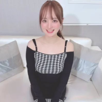 すぎる神乳美ボディ＆揺れる美巨乳美女の知られざる正體。今明かされるカメラの前はじめてのSEX。 - FC2電子市場
(HD1080P) (FC2 PPV 4873237)