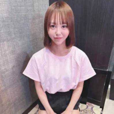 められない！恥じらいを捨て、俺だけに見せてくれた制服姿。ひたすら快感にお.-ぼれる濃厚な一夜。
(HD1080P) (FC2 PPV 4875812)